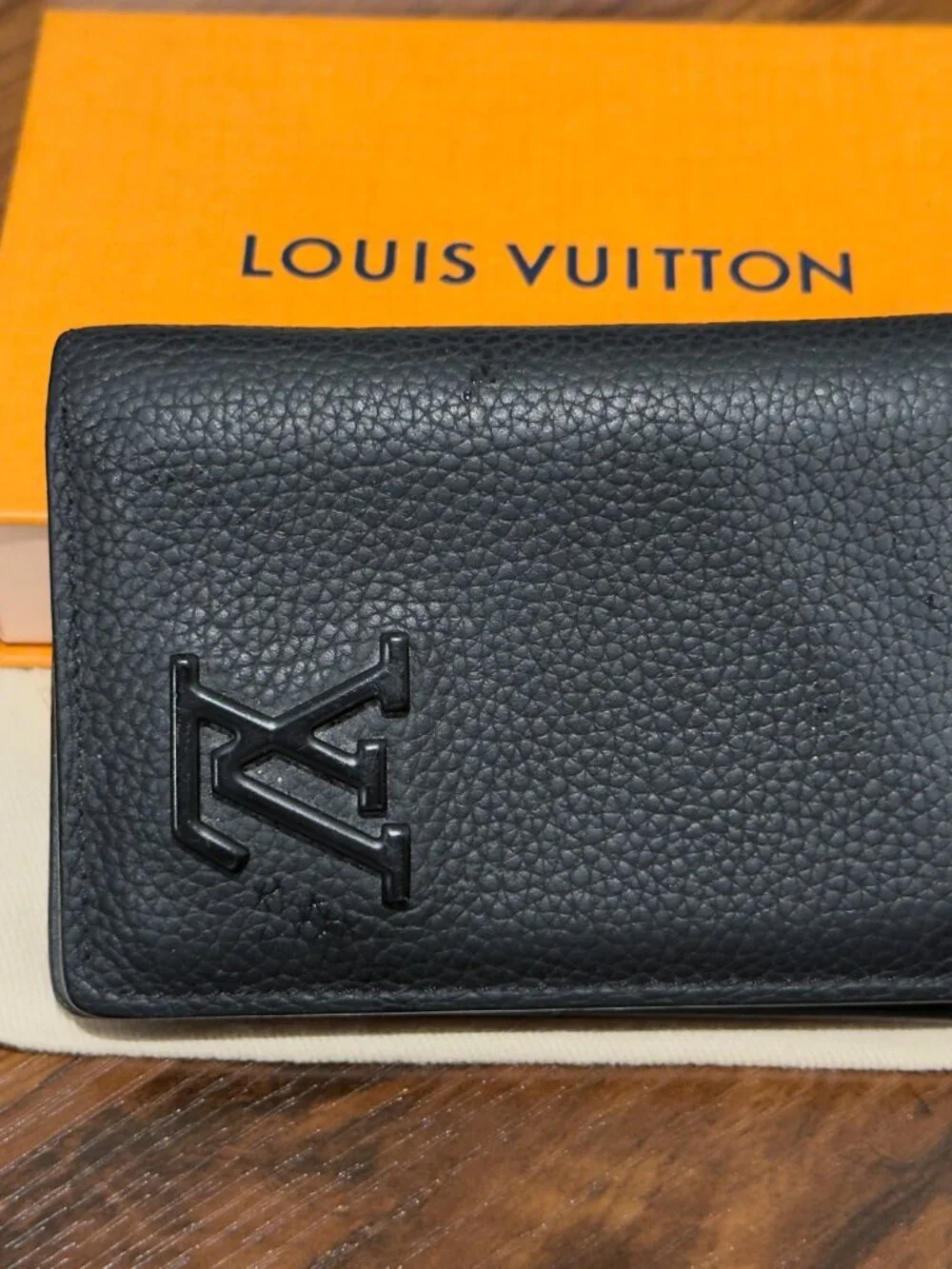 Louis Vuitton Black Leather LV Pocket Organizer Card Holder